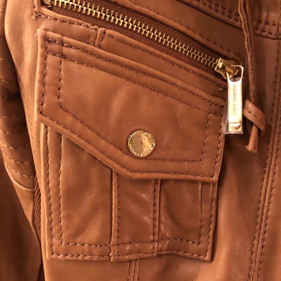 NEVER WORN MICHAEL KORS 💯 HOODED LEATHER JACKET - Picture 3 of 10